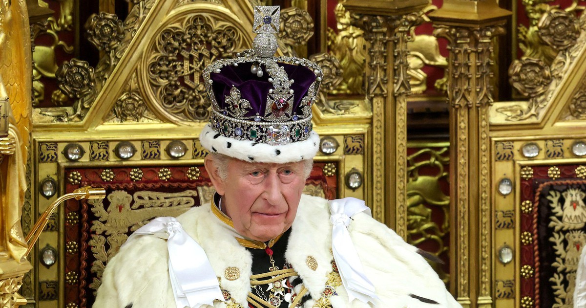 Vua Charles III công khai nộp thuế hơn 30 triệu bảng Anh từ khi lên ngôi