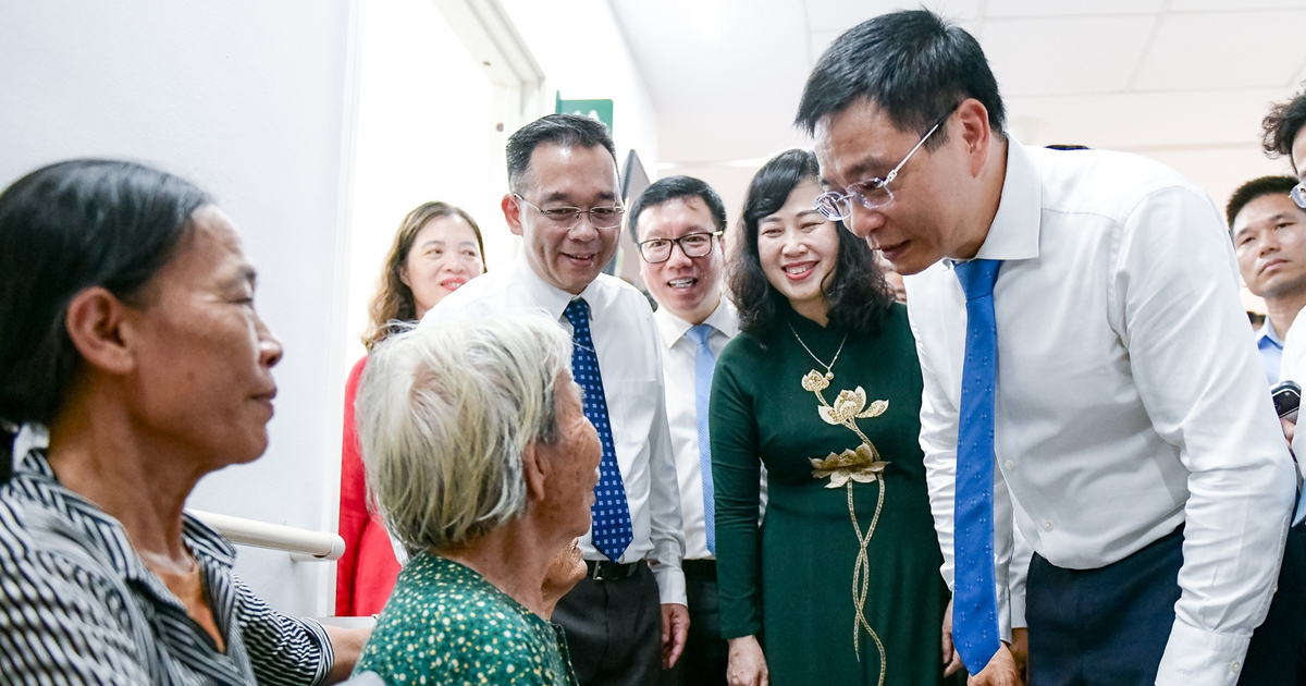 Bệnh viện Bạch Mai cơ sở 2 chính thức hoạt động: Người dân vui mừng vì được khám chữa bệnh gần nhà