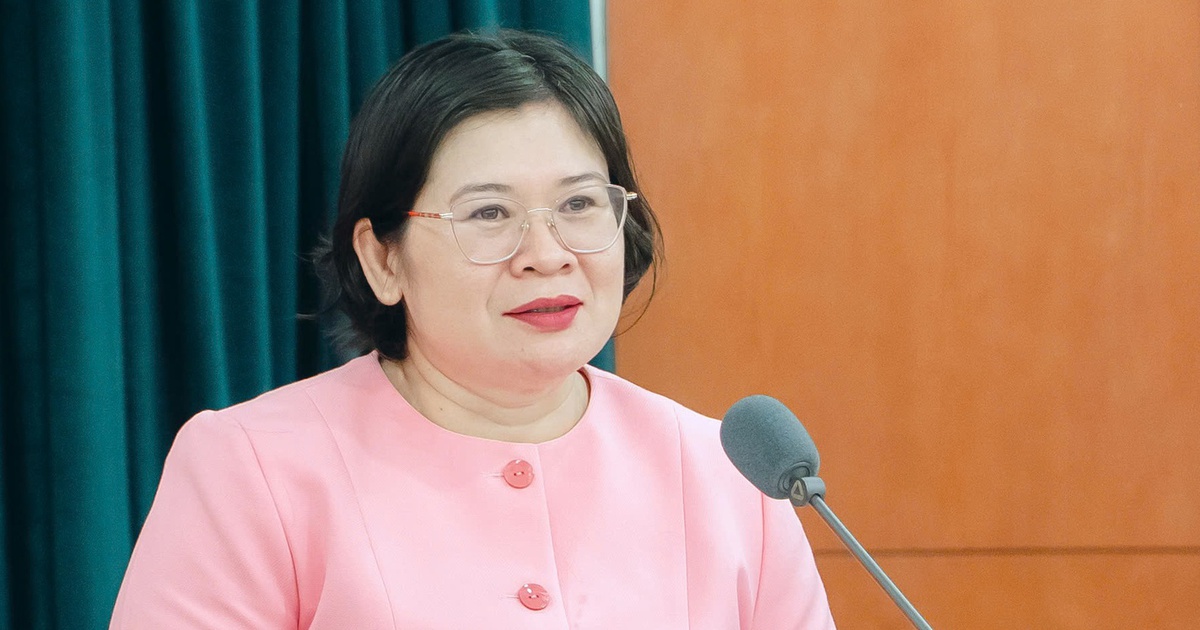 Phó bí thư Thành ủy Văn Thị Bạch Tuyết: Khẩn trương rà soát, bố trí cán bộ vào vị trí phù hợp chuyên môn