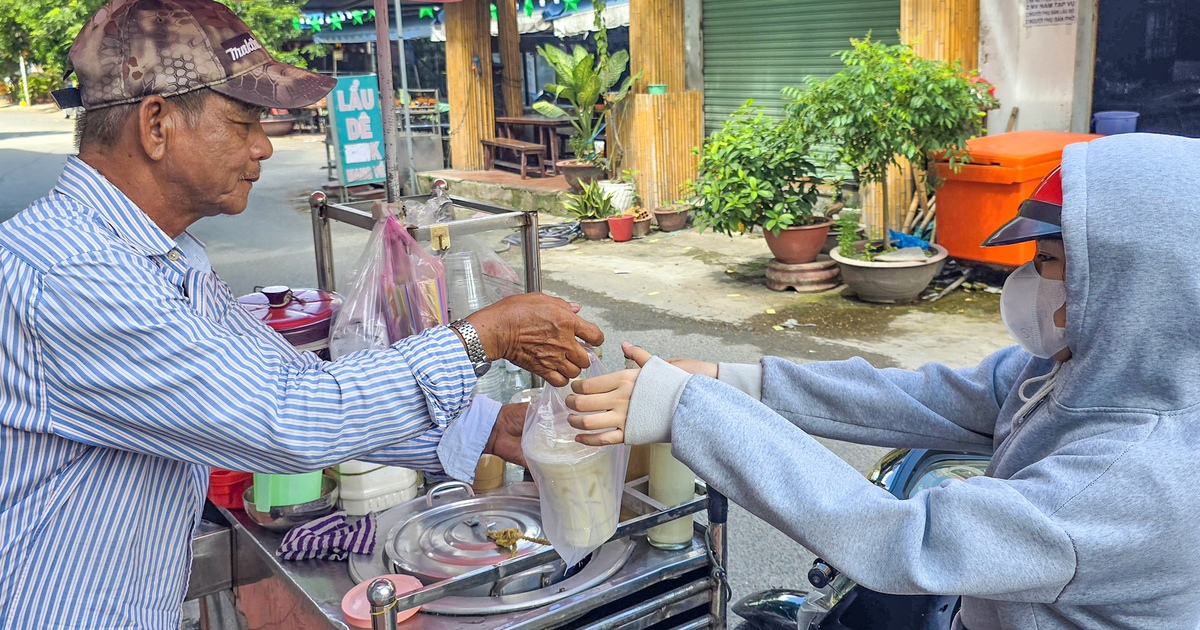 Tiếng rao thân thương giữa phố