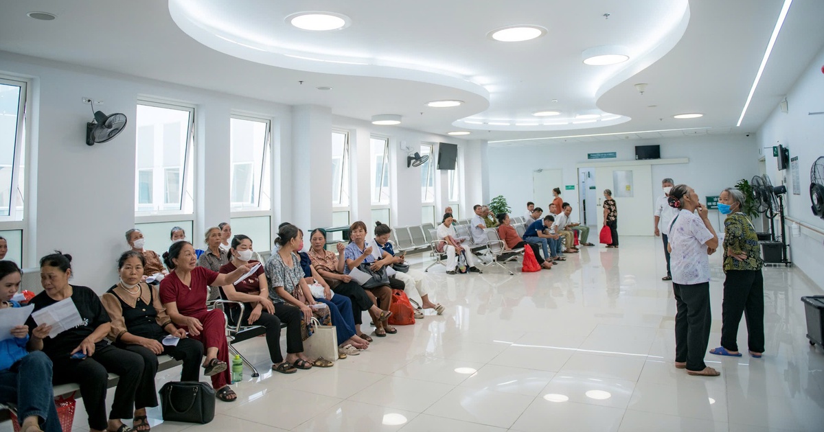 Cận cảnh 'khách sạn 5 sao' gần 5.000 tỉ vừa chính thức đón bệnh nhân