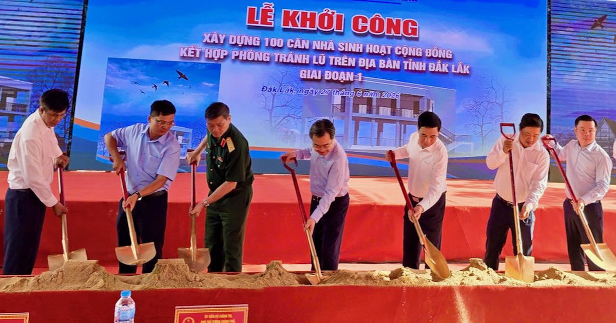Khởi công 100 nhà cộng đồng tránh lũ tại Đắk Lắk: 'Phao cứu sinh' cho người dân vùng lũ