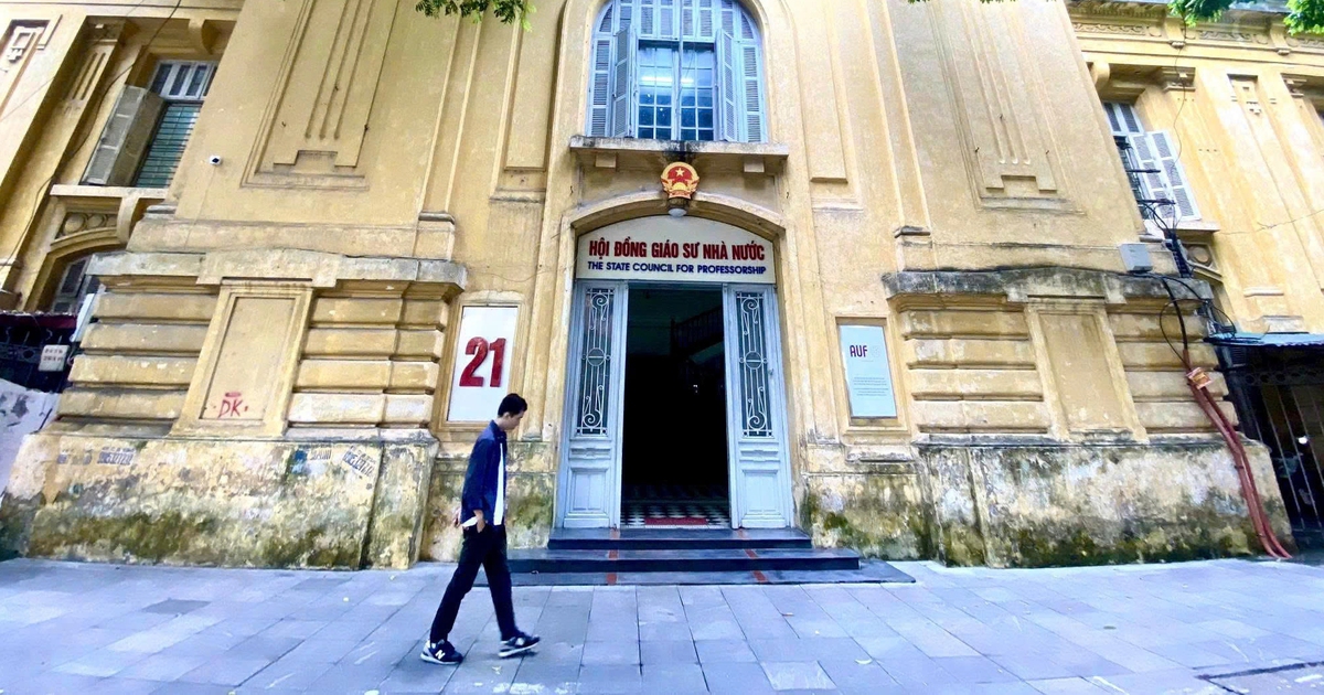 Từ 2026, đại học trực tiếp xét, bổ nhiệm giáo sư, phó giáo sư