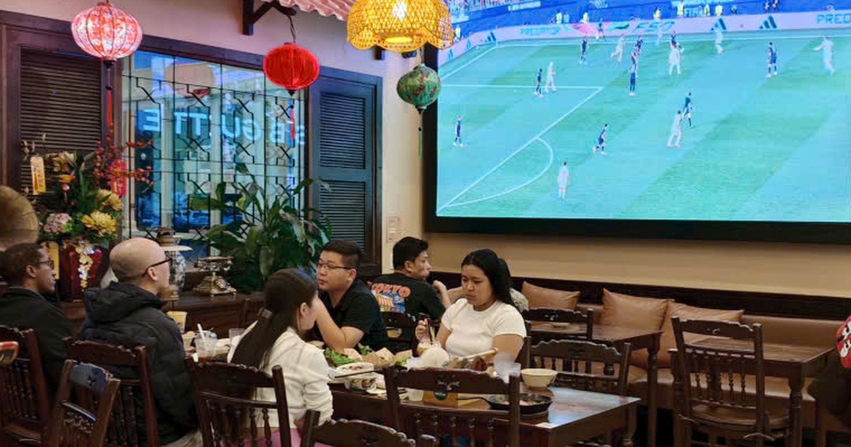 Đi xem World Cup ở quán phở San Jose