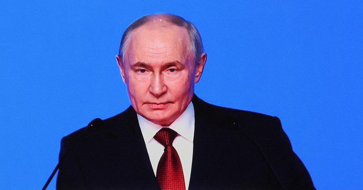 Ông Putin: 'Nước Nga đang khó khăn, nhưng khó khăn dạy chúng ta nhiều điều'