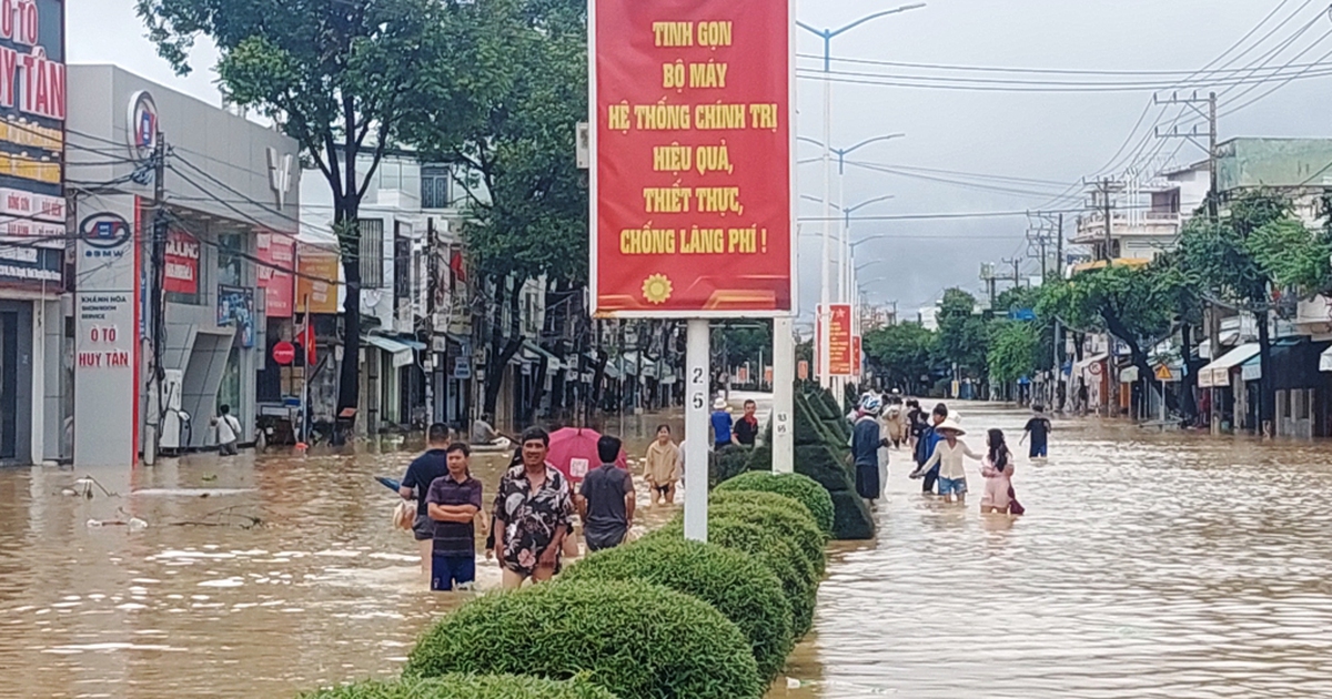 Mất giấy khai sinh do lũ, xin cấp lại thì vướng vì dữ liệu hộ tịch thiếu chữ 'Thị'