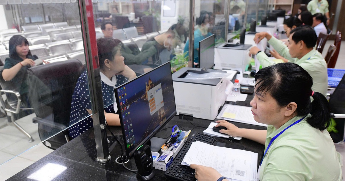 Trao quyền cho địa phương, trao cả niềm tin