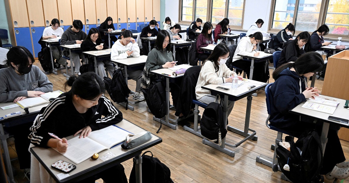 Hàn Quốc: Báo động nguy cơ cờ bạc trực tuyến len lỏi vào trường học