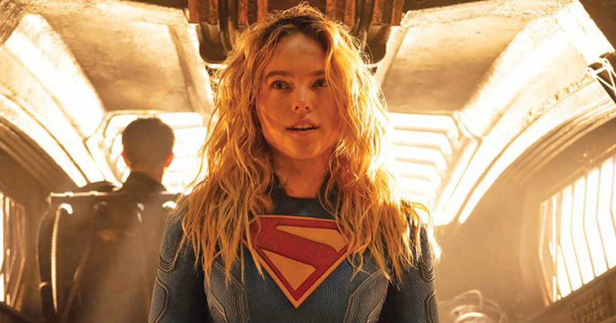 Supergirl mở màn thất vọng, vũ trụ DC mới về đâu?