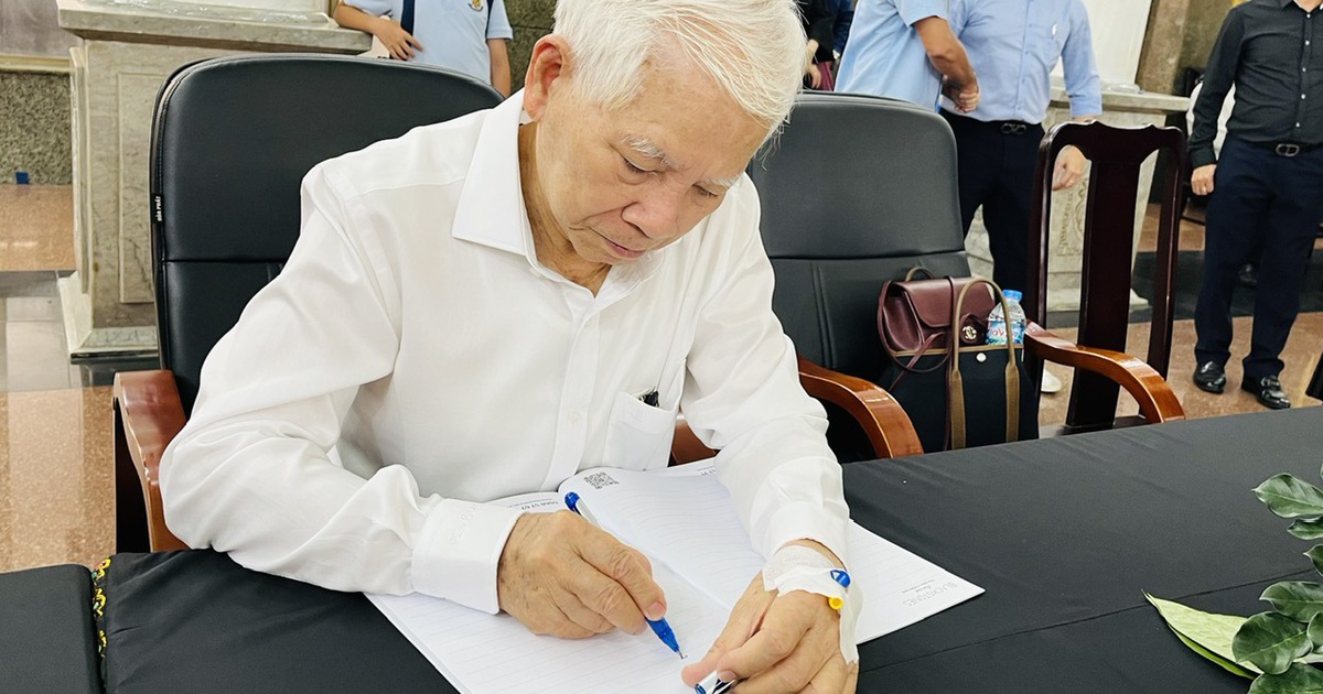 Tiễn biệt GS Nguyễn Đình Hối, một tượng đài của ngành y