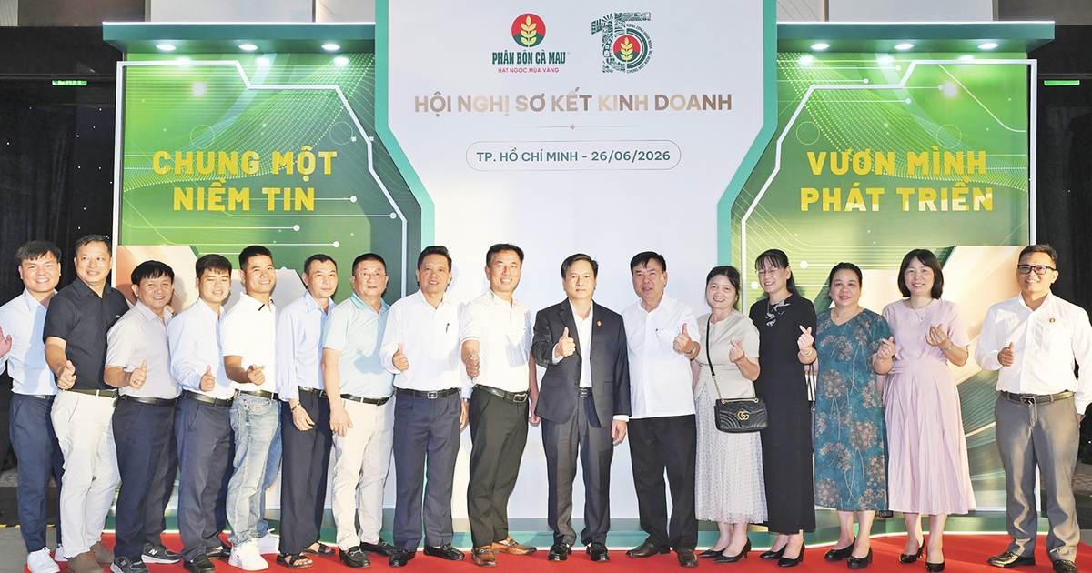 Vượt kế hoạch 6 tháng, Phân bón Cà Mau củng cố đà tăng trưởng