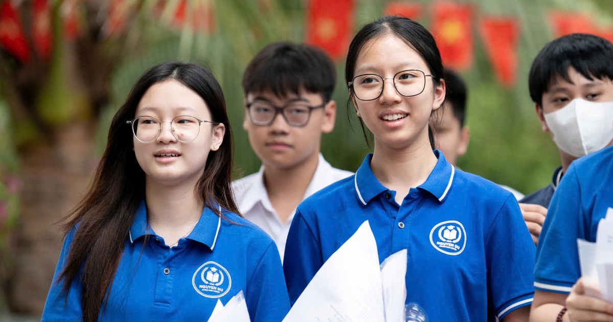 Biến động điểm chuẩn Đại học Kinh tế quốc dân giai đoạn 2023-2025