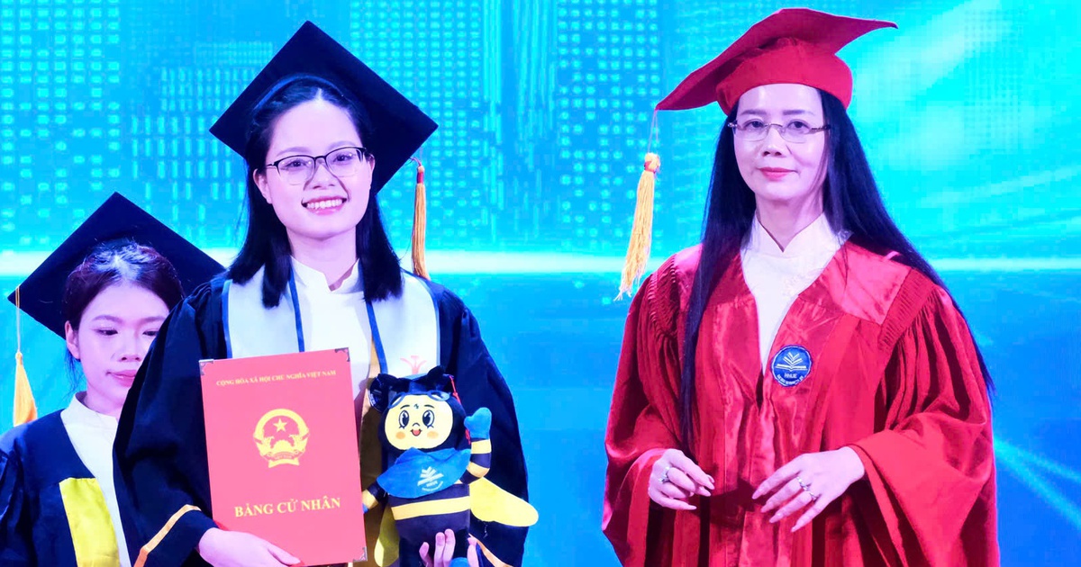 Hơn 20% sinh viên Trường ĐH Sư phạm Hà Nội tốt nghiệp loại xuất sắc