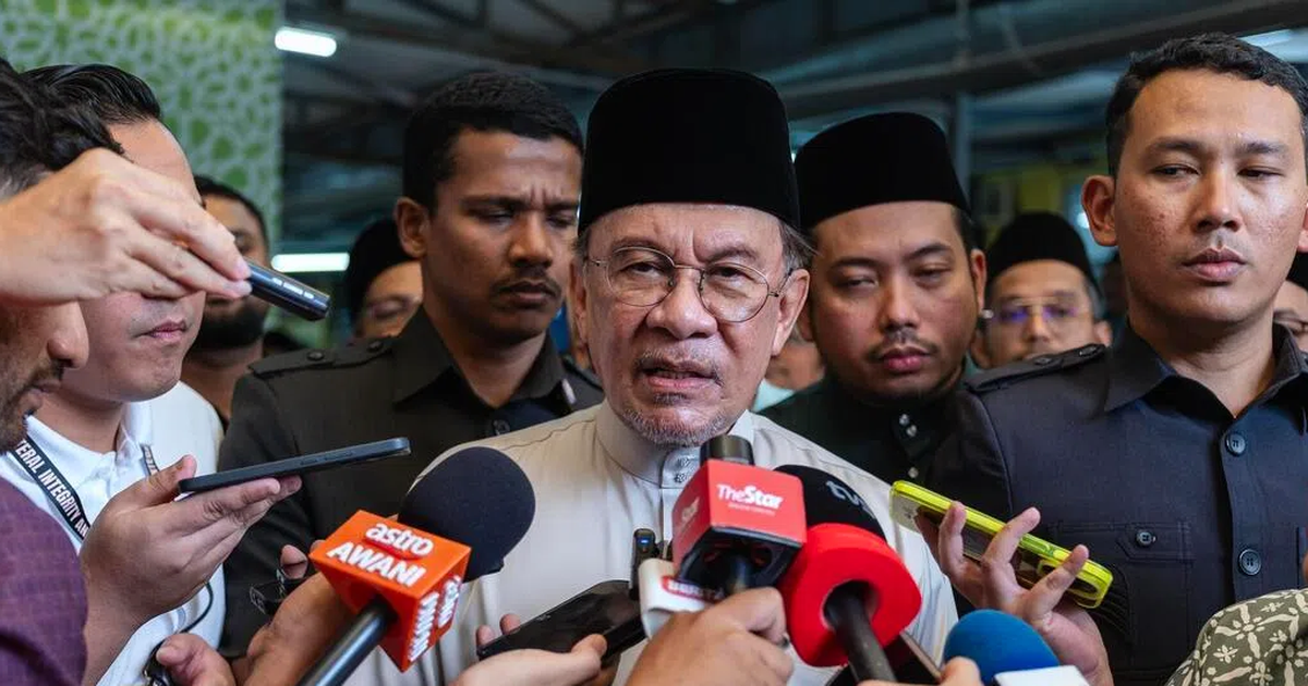Thủ tướng Malaysia tung 'bản sao AI' thay mình gặp dân