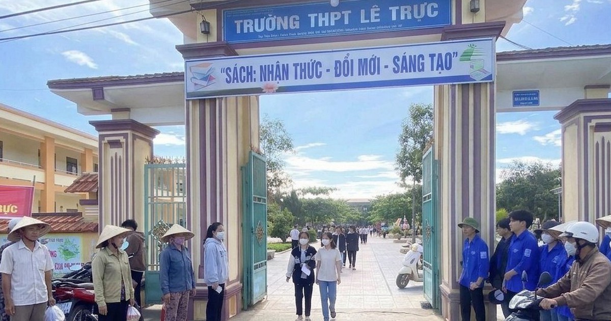 Hiệu trưởng nói gì về thông tin tố cáo tiêu cực thi tốt nghiệp tại Trường THPT Lê Trực?