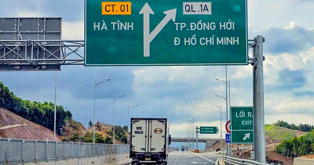 Nhiều ô tô bị phạt nguội vì chạy quá chậm trên cao tốc qua Quảng Trị