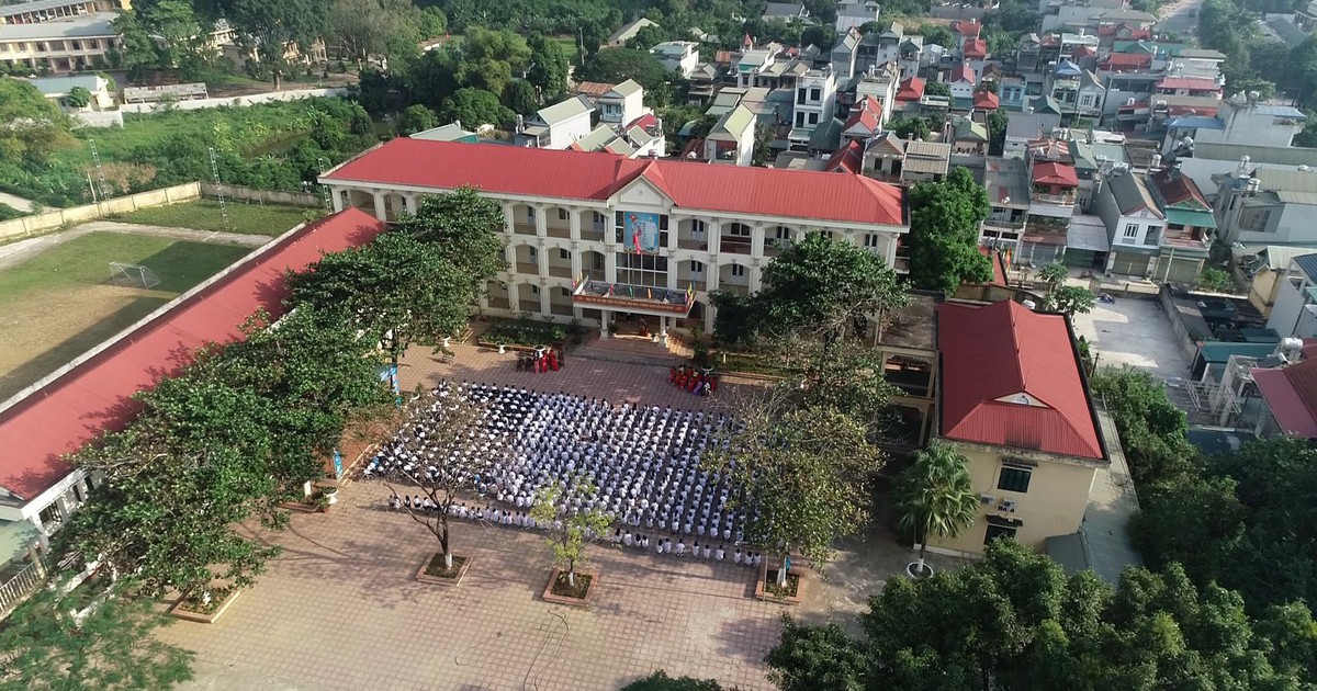 Công an bác tin nghi tiêu cực thi tốt nghiệp ở Phú Thọ, nam sinh xin lỗi