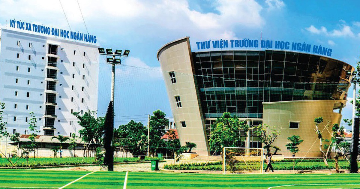 Trường đại học Ngân hàng TP.HCM công bố điểm sàn, nhóm ngành luật cao nhất 20 điểm