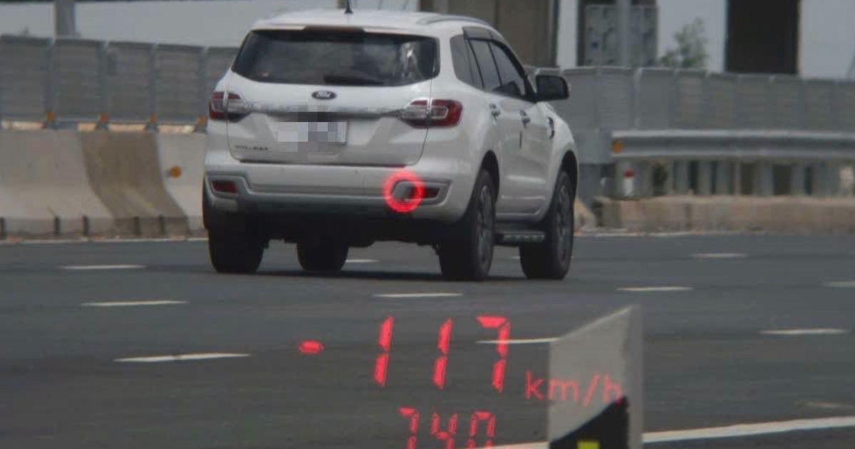 Tài xế ô tô chạy 117km/h trên cao tốc Biên Hòa - Vũng Tàu bị ghi hình 'phạt nguội'