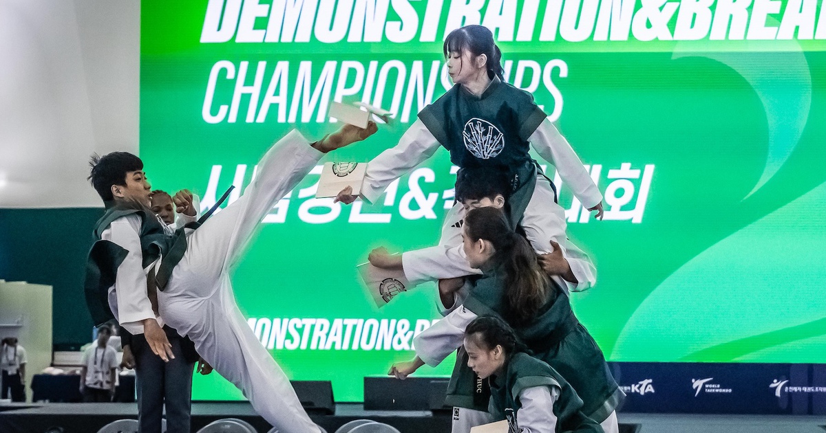 Thua Hàn Quốc, Châu Tuyết Vân cùng taekwondo Việt Nam giành HCB thế giới