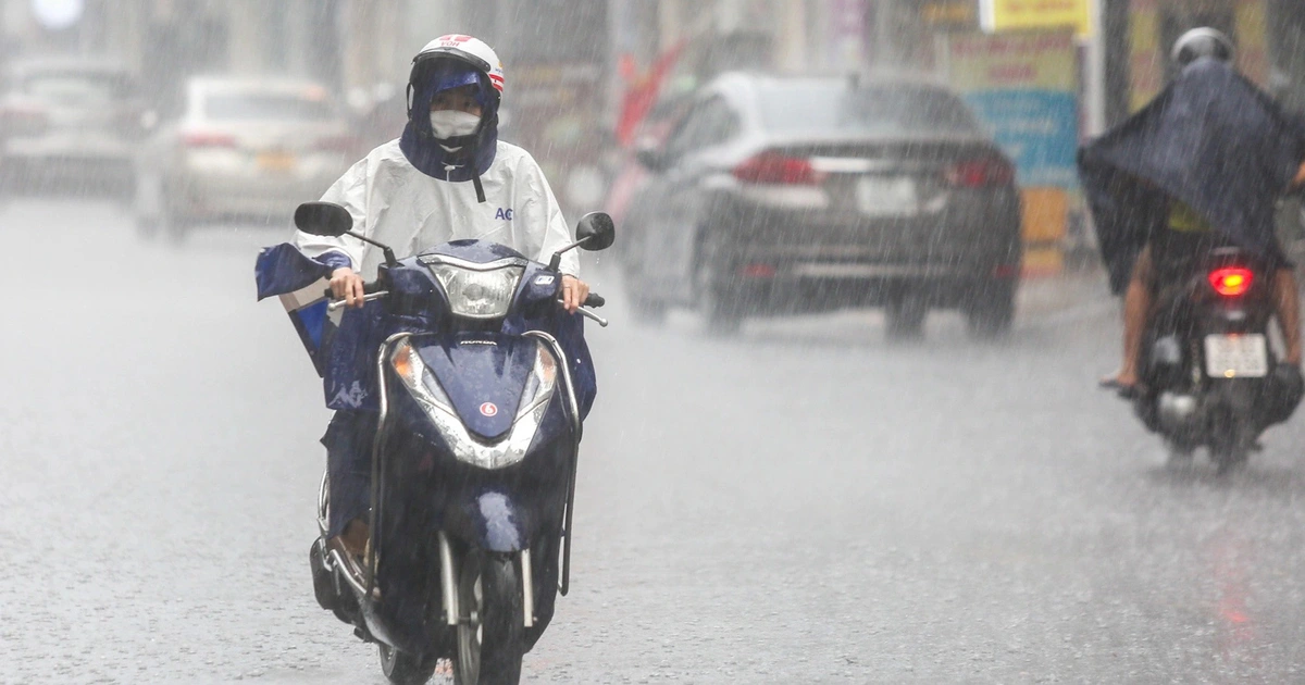 Nam Bộ mưa rào và dông diện rộng tới 15-7