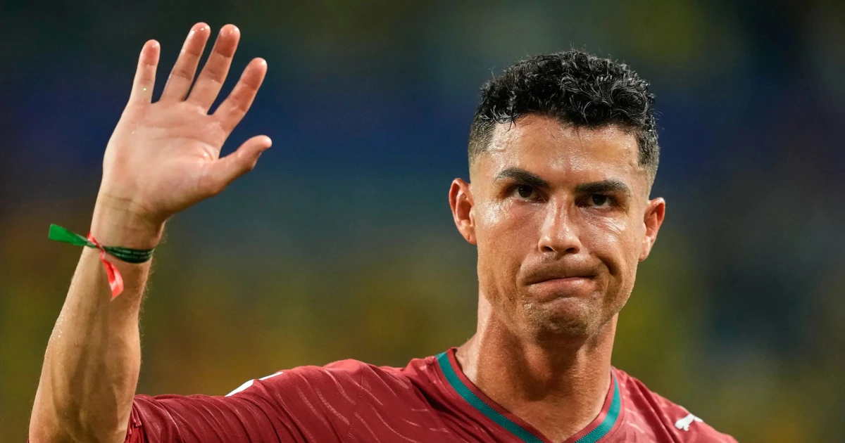 Giá vé World Cup 2026 giảm mạnh sau khi Ronaldo bị loại?
