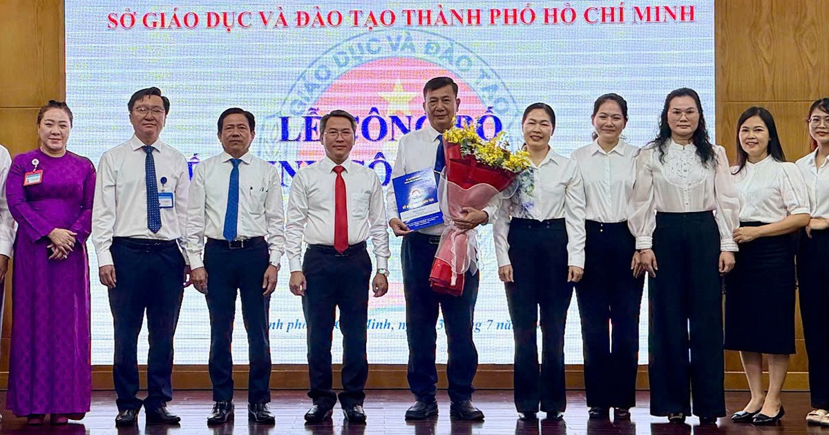 TP.HCM điều động nhiều cán bộ quản lý giáo dục, một chủ tịch phường làm hiệu trưởng trường THPT