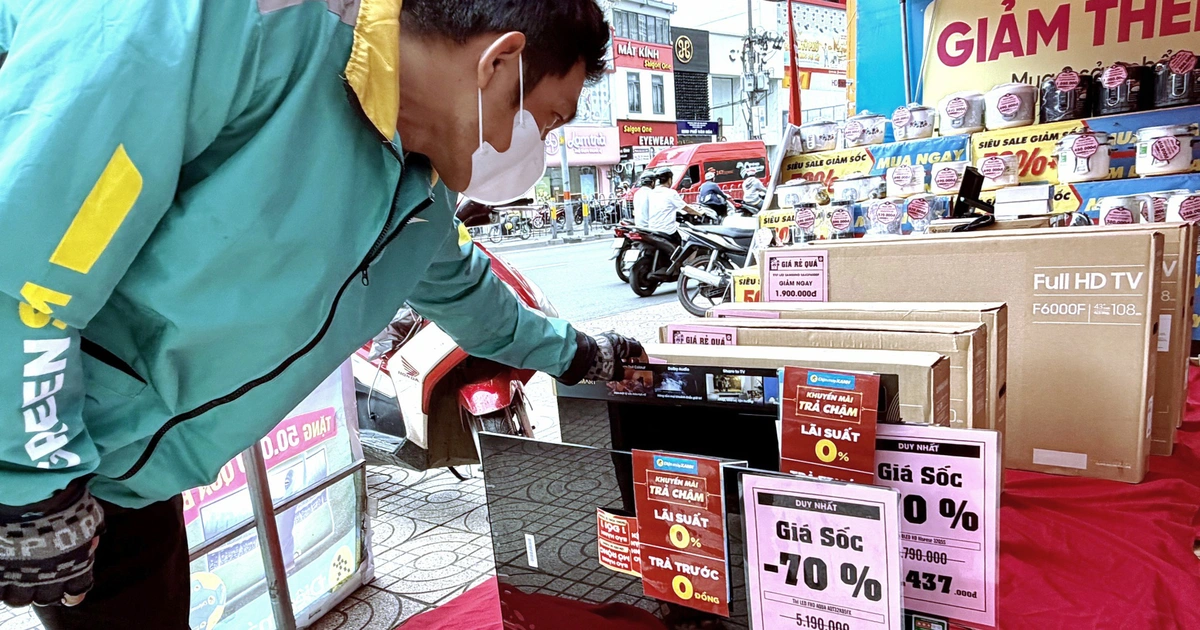 Tại sao tivi chỉ có giá từ 1,5 đến 1,9 triệu đồng?