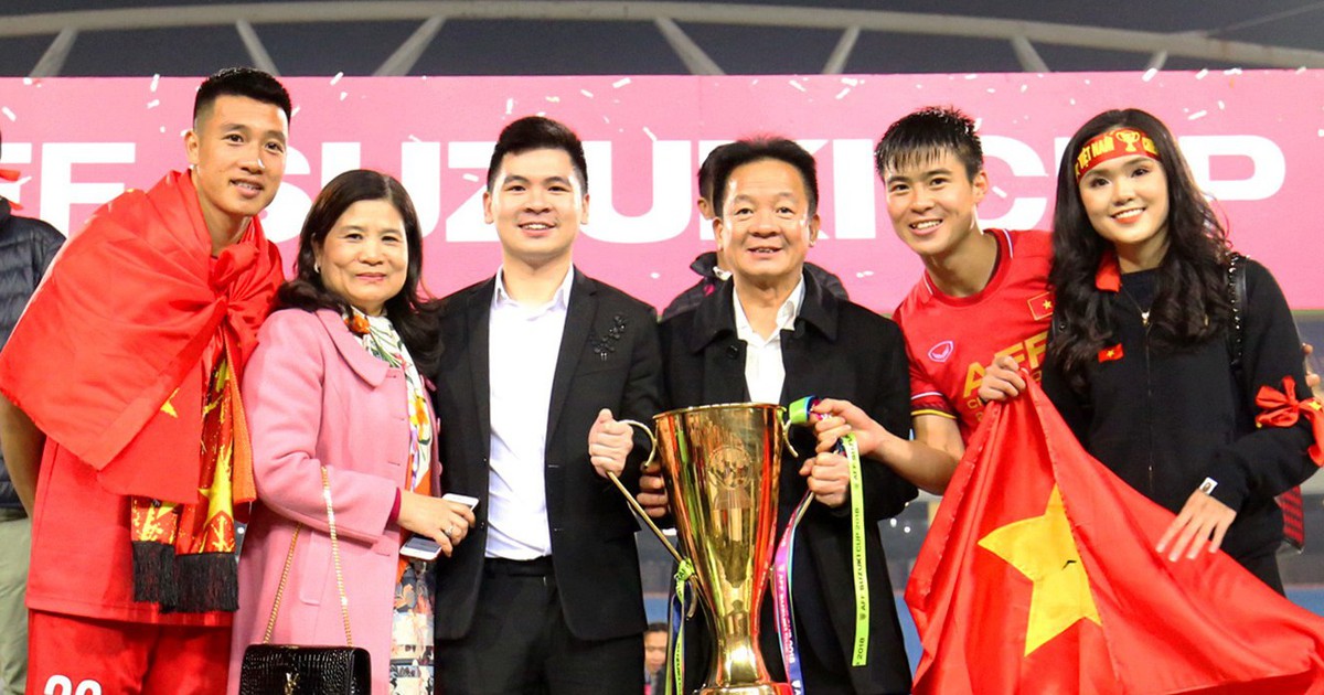 Đại biểu HĐND Đỗ Vinh Quang hiện thực hóa cam kết về bóng đá học đường