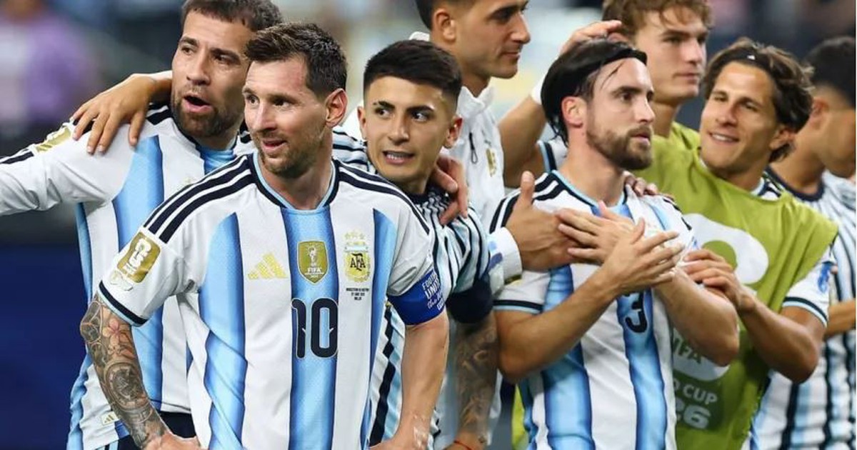Gần 5 triệu chữ ký đề nghị FIFA loại tuyển Argentina và Messi khỏi World Cup 2026?
