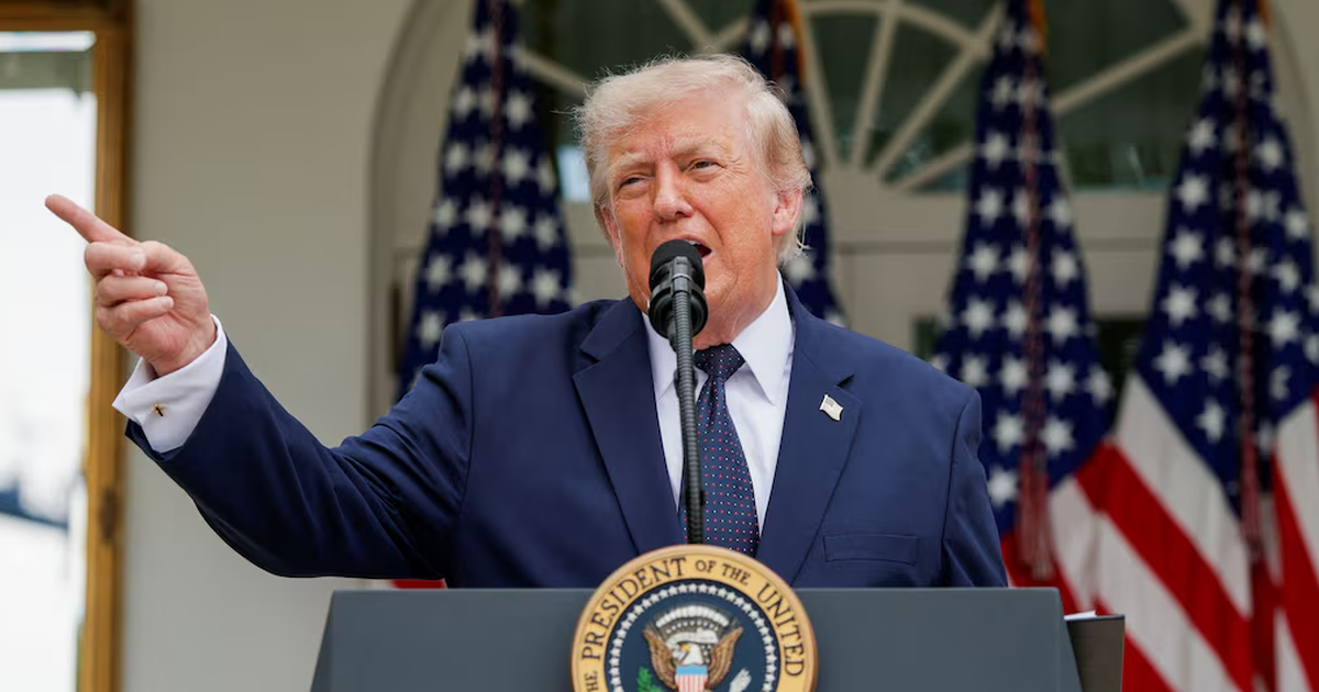 Ông Trump thông báo với Quốc hội việc nối lại chiến sự với Iran, muốn vùng Vịnh 'chia tiền' bảo vệ