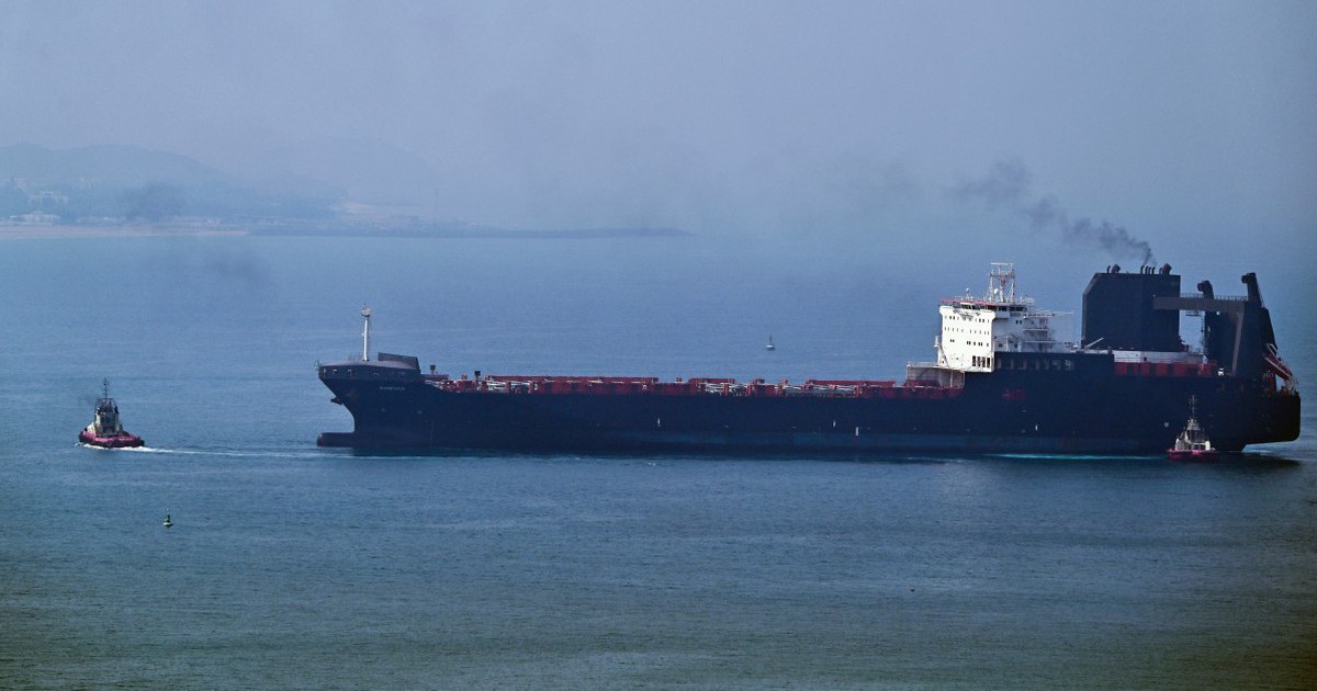 Iran đe dọa nhắm đến các tuyến vận chuyển dầu khác, ngoài Hormuz
