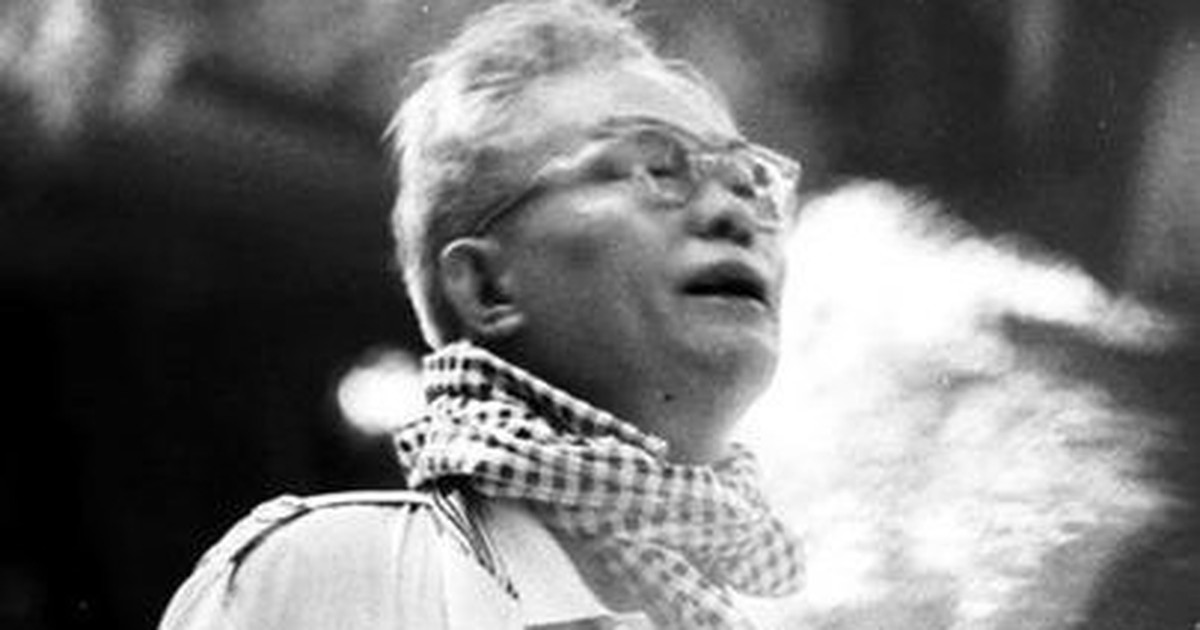 Ngọn bút Trần Bạch Đằng
