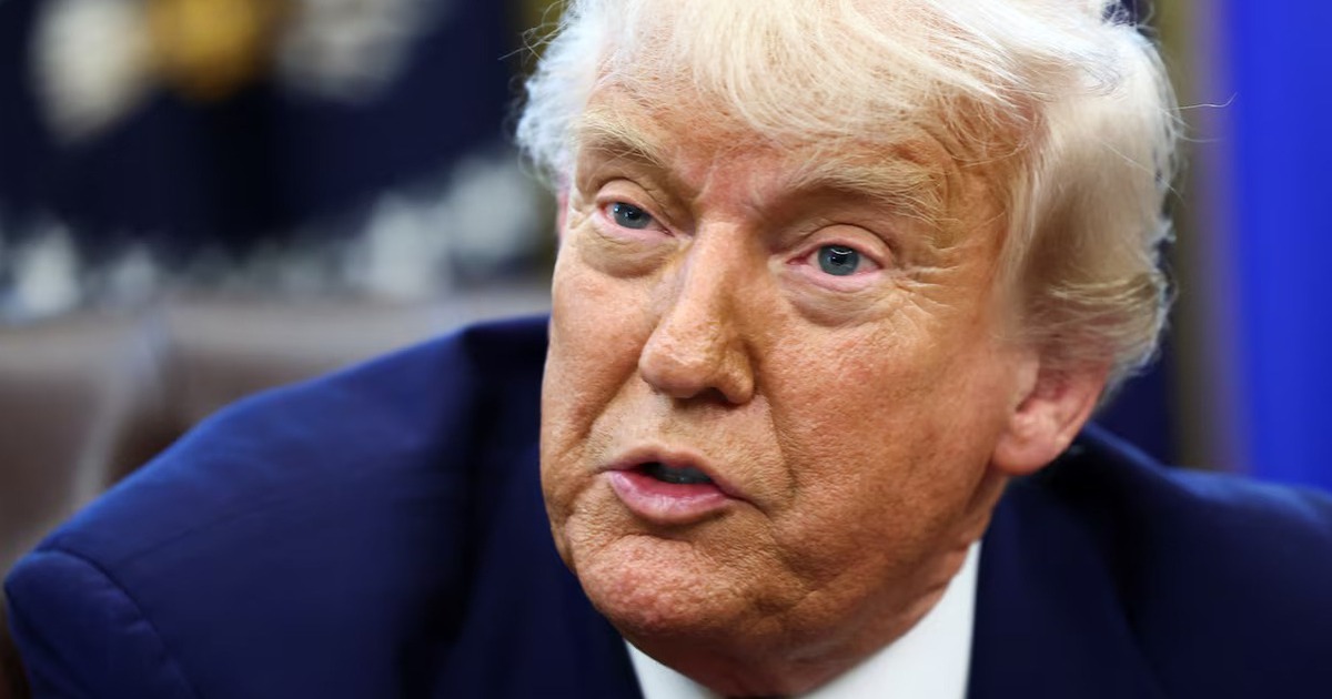 Ông Trump thúc giục các tập đoàn quốc phòng tăng tốc sản xuất vũ khí