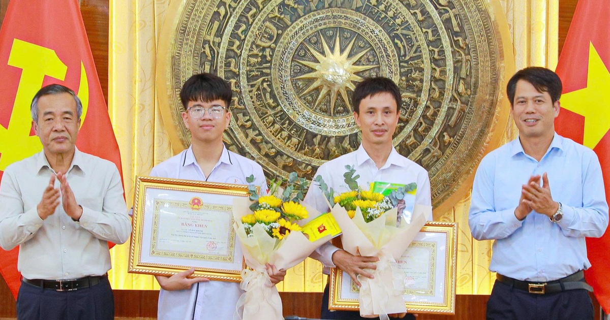 Thanh Hóa tặng bằng khen cho học sinh đoạt giải Olympic quốc tế và khu vực