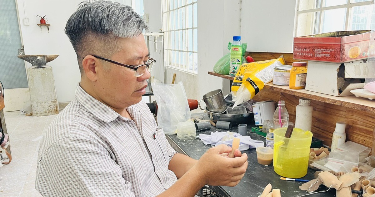 Người đàn ông liệt hai chân giúp 'hồi sinh' những ngón tay đã mất