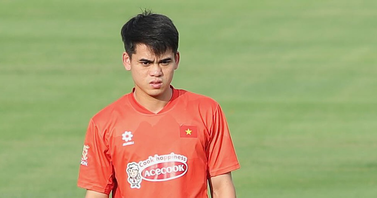 Khuất Văn Khang chia tay đội tuyển Việt Nam