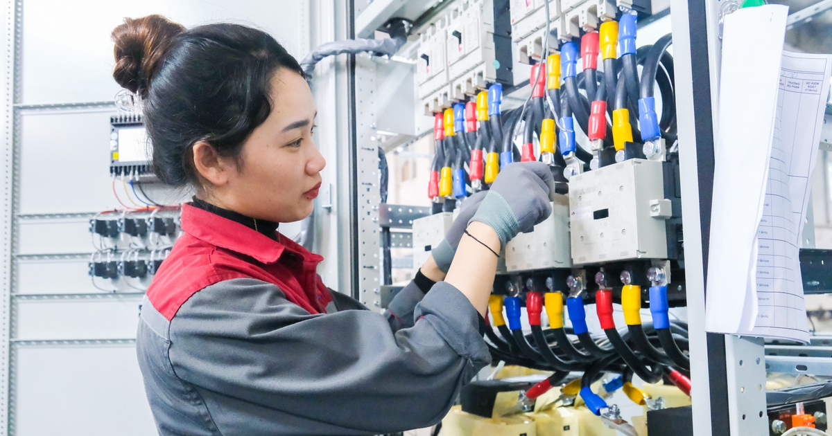 Chi tiết phương án tăng lương tối thiểu theo giờ áp dụng từ 1-1-2027