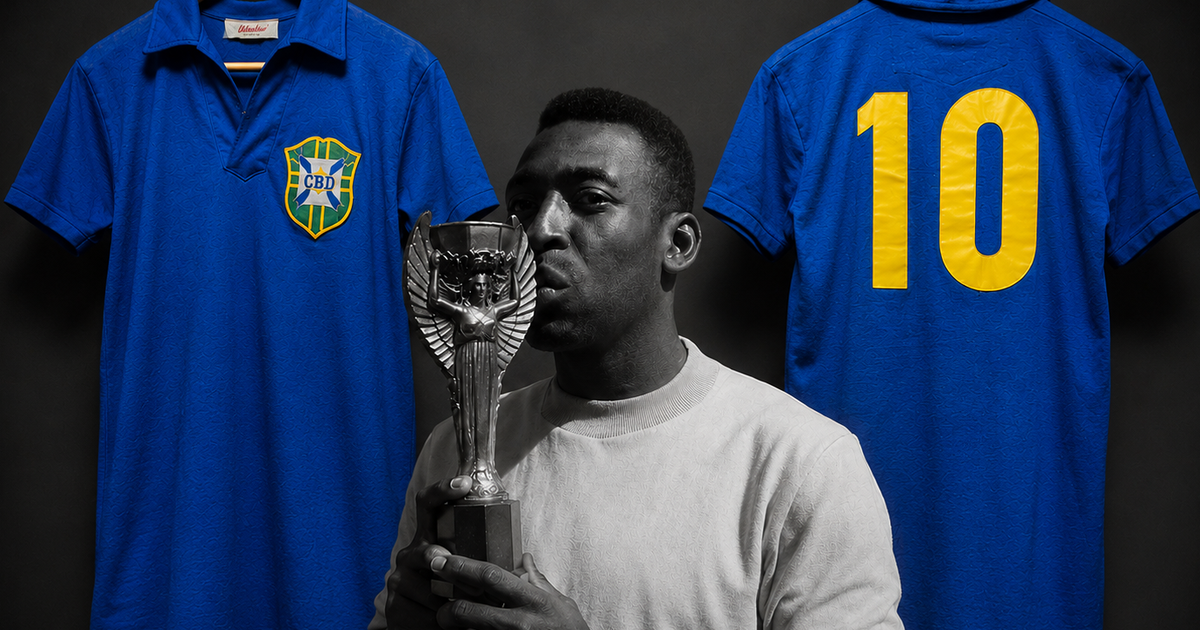 Áo đấu Pele mặc ở chung kết World Cup 1958 được bán gần 5 triệu USD