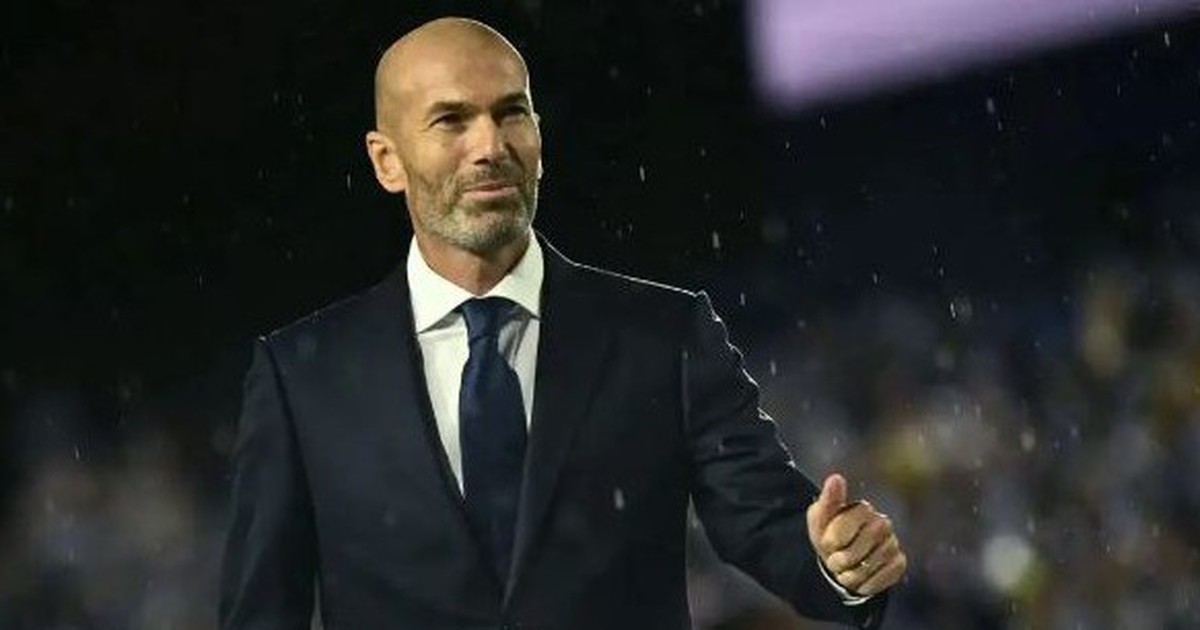 HLV Zidane thay Deschamps dẫn dắt tuyển Pháp ngay sau World Cup 2026