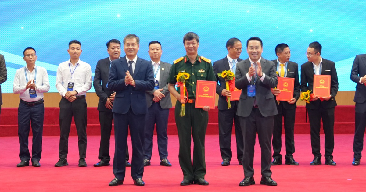 Viettel Post nhận 'tấm vé' đầu tư dự án Cửa khẩu thông minh tại Lào Cai