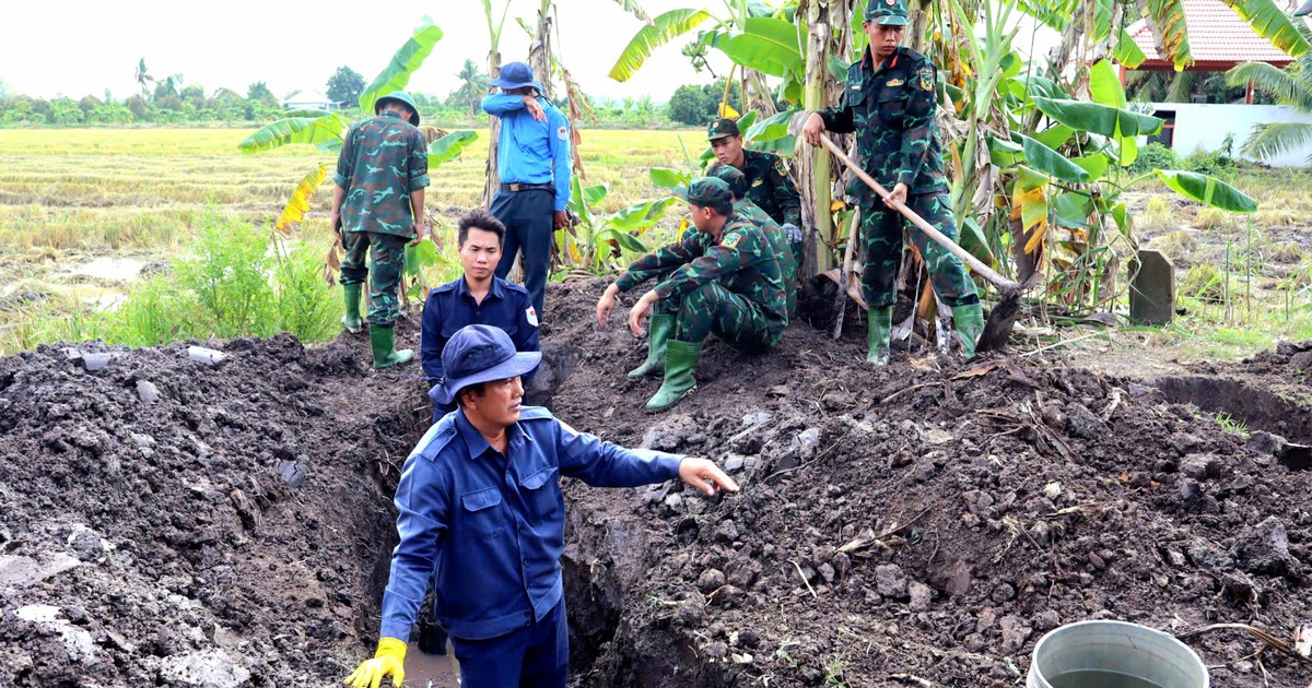Nhân chứng chỉ nơi nghi chôn nữ du kích Nguyễn Thị Út hy sinh năm 1969