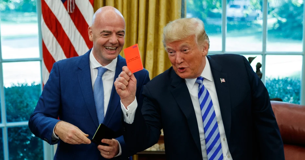 Tổng thống Donald Trump chỉ trích chiến thuật của HLV tuyển Anh