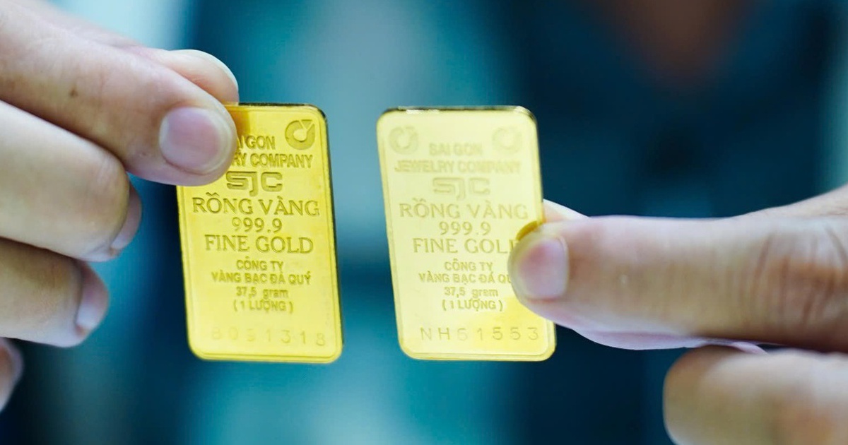 Giá vàng miếng SJC tăng gần 1 triệu đồng/lượng