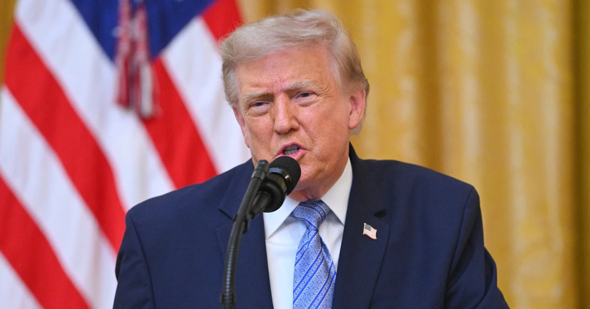 Trong Dự luật trừng phạt Nga, ông Trump muốn gồm cả Iran