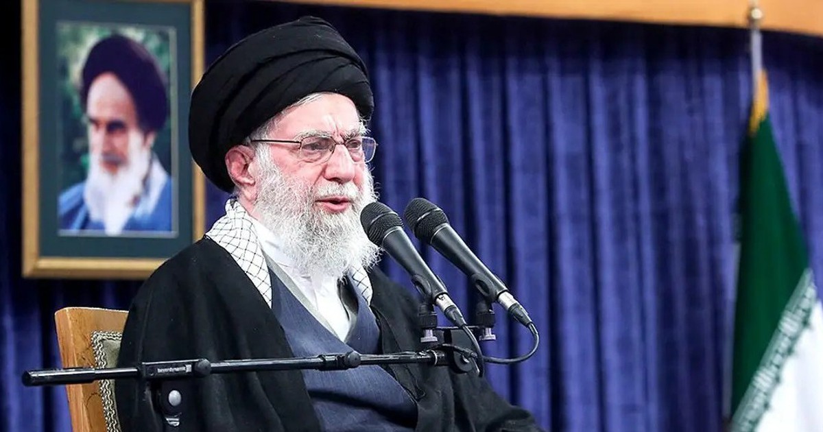 Hơn 4 tháng sau khi qua đời, thi thể cố lãnh tụ Iran được bảo quản ra sao?