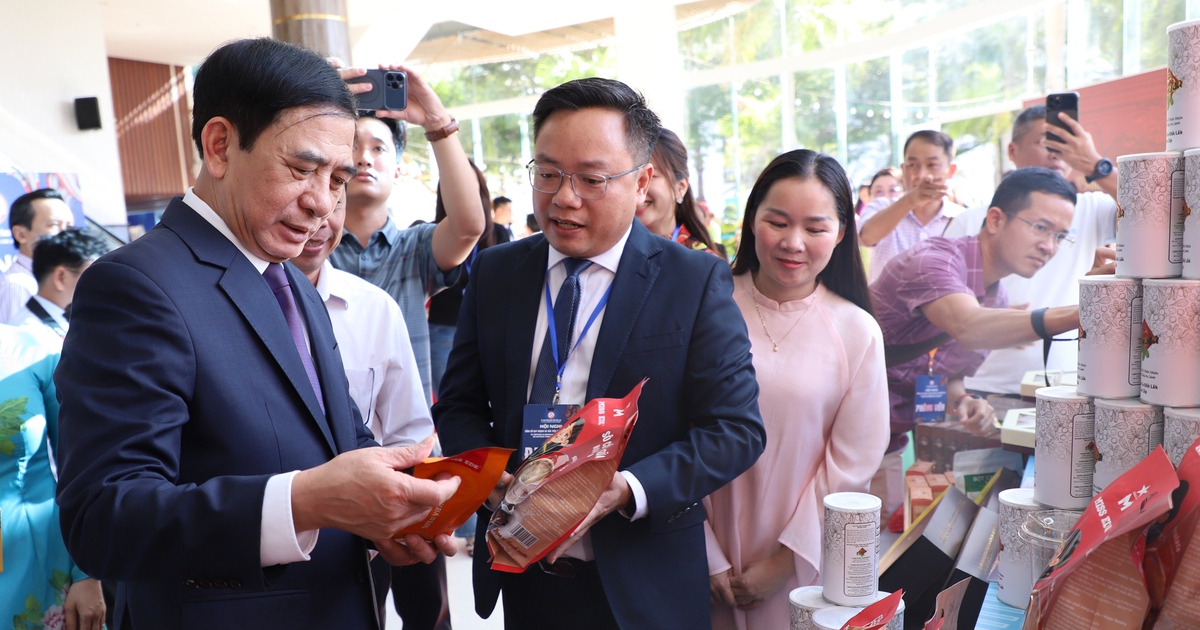 Nghị trường HĐND Đắk Lắk 'nóng' với nỗi lo doanh nghiệp giải thể, lũ chồng lũ