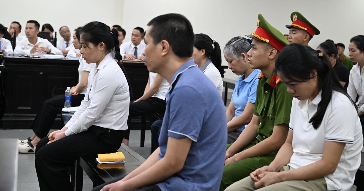 Vợ chồng giám đốc bán gần 13 triệu sản phẩm dinh dưỡng trẻ em giả, giấu 190 tỉ doanh thu