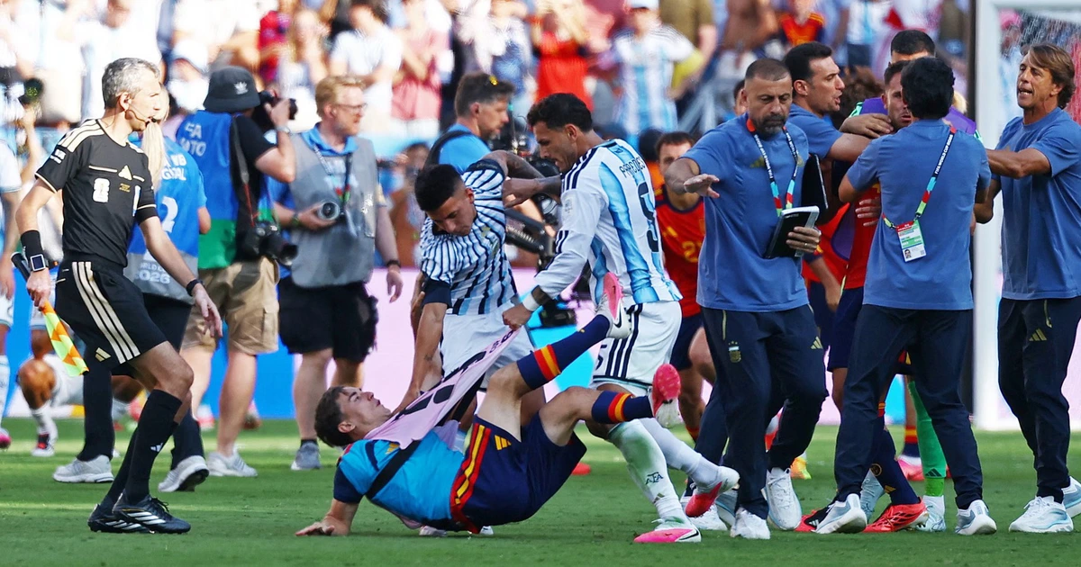 Tiền vệ Argentina bị chê bai vì hành vi xấu sau trận chung kết World Cup 2026