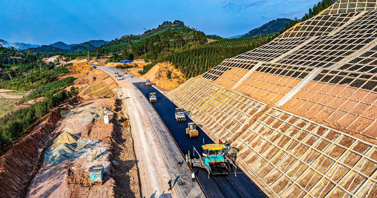Thủ tướng: Lạng Sơn cần ưu tiên nguồn lực cho công trình hạ tầng giao thông